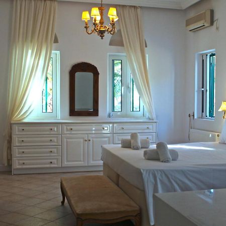 Villa Dori Ambrami ภายนอก รูปภาพ